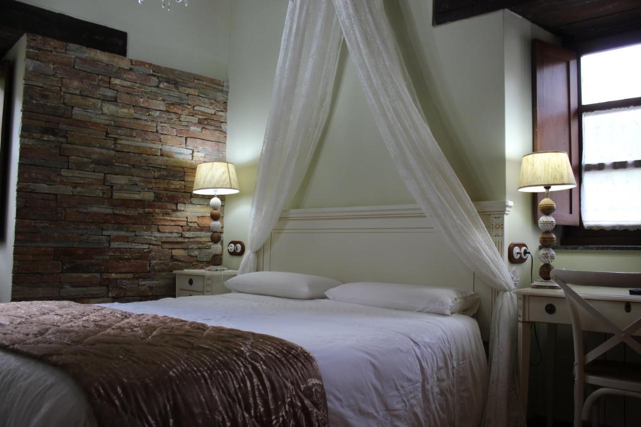 Casas Rurales Tareira En Taramundi Extérieur photo