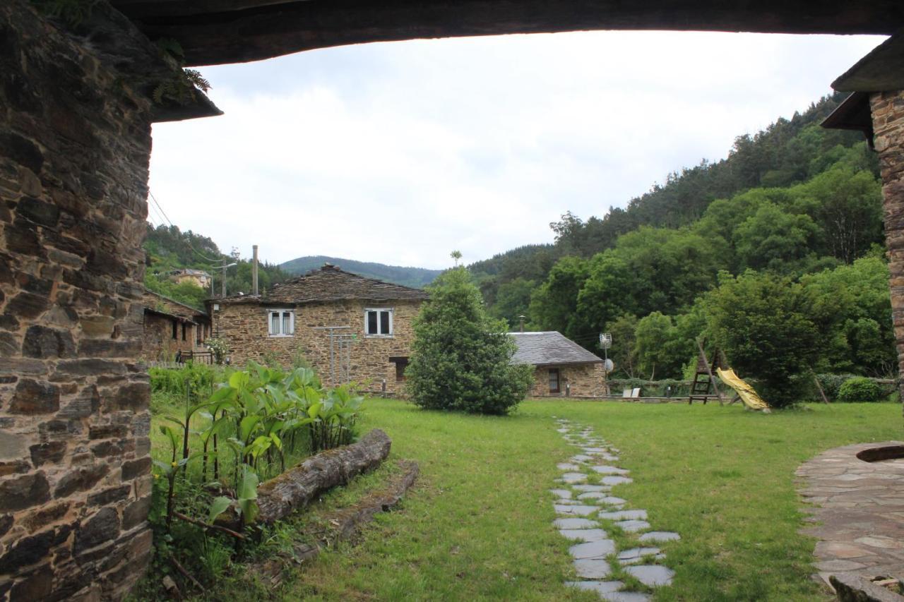 Casas Rurales Tareira En Taramundi Extérieur photo